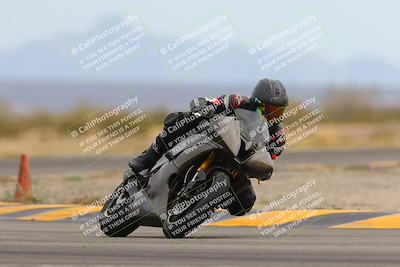 media/Jan-15-2023-SoCal Trackdays (Sun) [[c1237a034a]]/Turn 15 (1pm)/